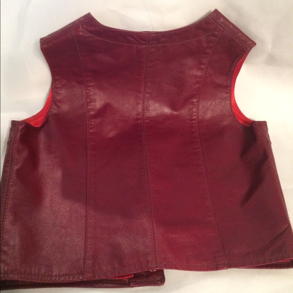 Vest - Picture 4 of 4